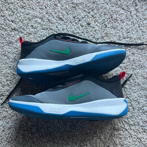 Barely worn - Picture 3 of 5